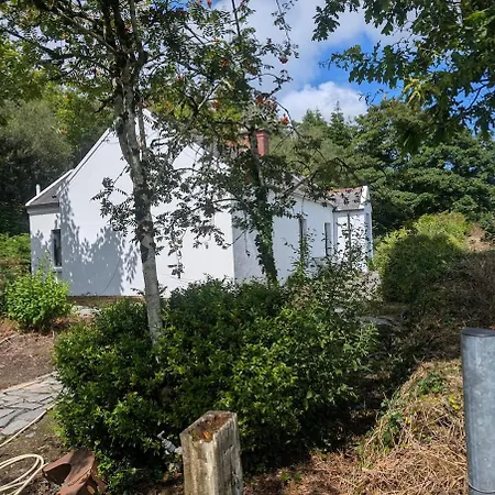 Feriehus Charming 2 Bedroom Near Skibbereen With Stove And Views