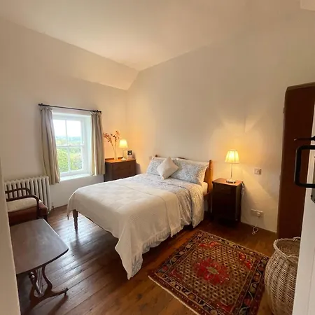 Charming 2 Bedroom Near Skibbereen With Stove And Views Feriehus *